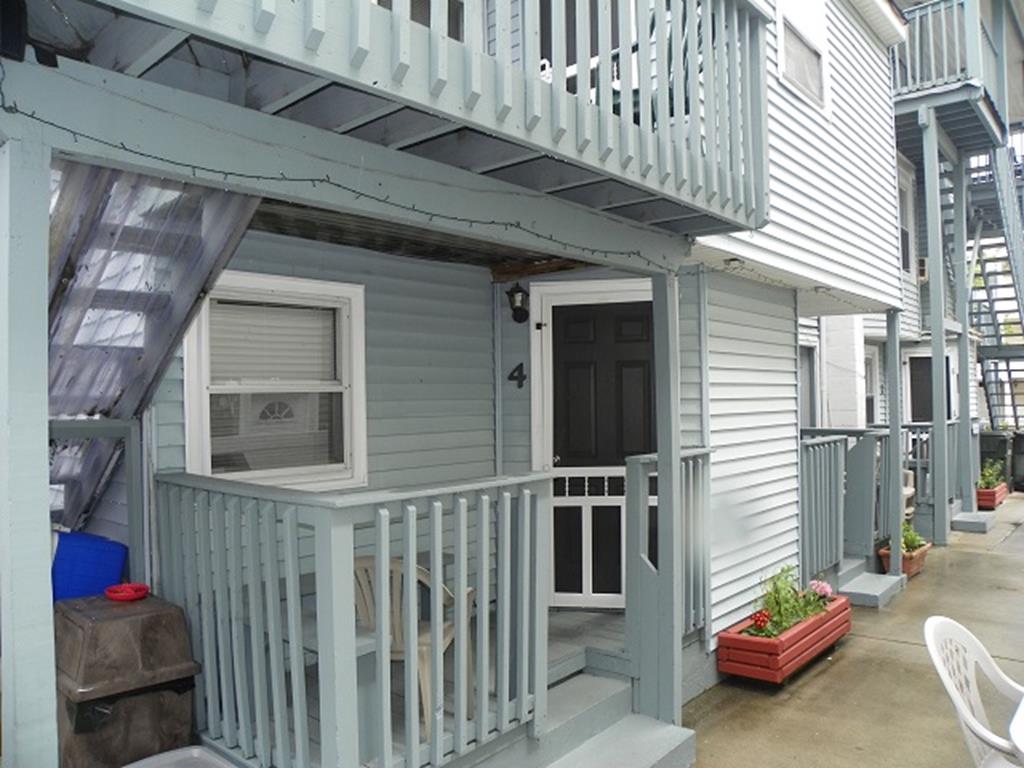 238 EAST MONTGOMERY AVENUE UNIT 4 WILDWOOD SEASONAL SUMMER VACATION